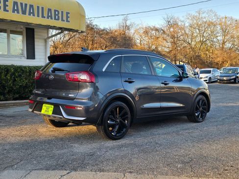 Used 2018 Kia Niro EX w/ Option Group 020 image 3