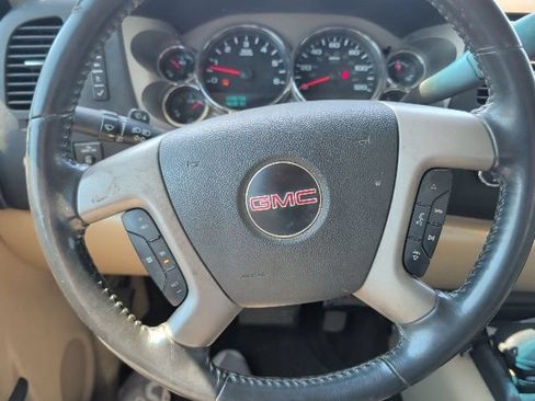 Used 2011 GMC Sierra 1500 SLE w/ Power Tech Package AWD/4WD image 17
