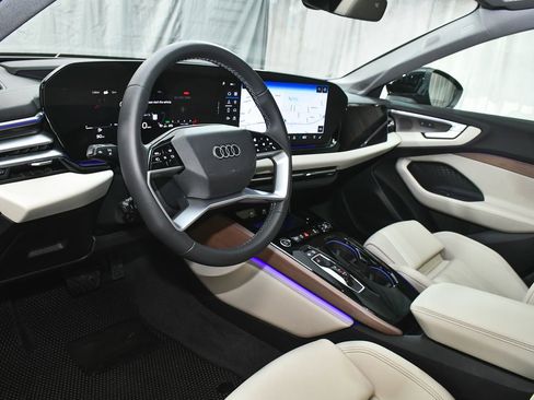 Used 2025 Audi A5 2.0T Prestige w/ 19" Wheel Package image 26