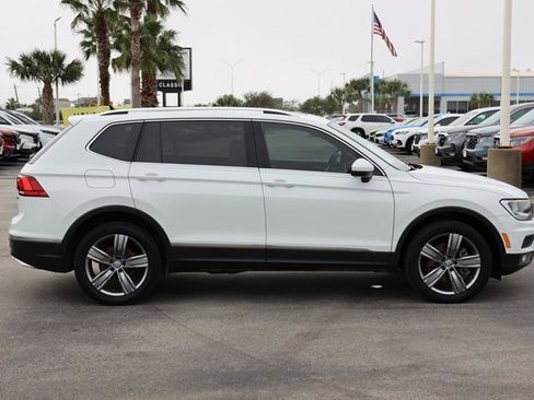 Used 2021 Volkswagen Tiguan SEL image 4