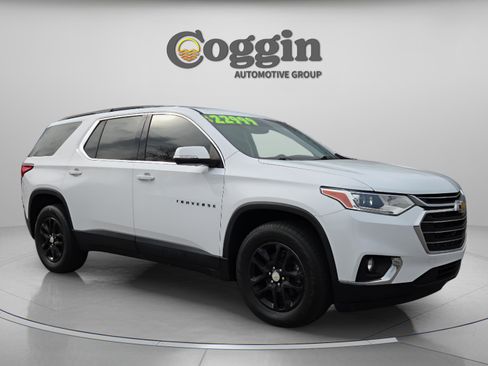 Certified 2021 Chevrolet Traverse LT image 7