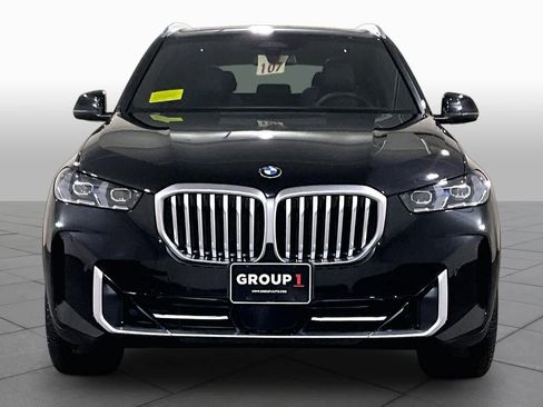 Used 2026 BMW X5 xDrive40i w/ Premium Package AWD/4WD image 3
