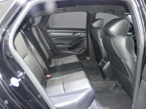 Used 2022 Honda Accord Sport image 27
