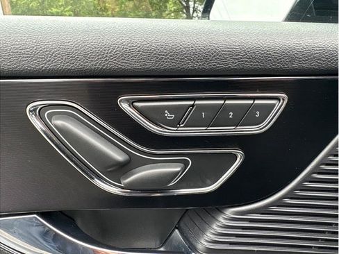 Used 2020 Lincoln Corsair Sport Utility 4D w/ Equipment Group 101A image 11