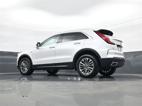 Used 2025 Cadillac XT4 Premium Luxury w/ Technology Package image 27