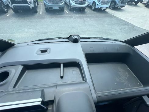 Used 2024 Chevrolet Brightdrop 600 w/ Commercial Equipment Package AWD/4WD image 25