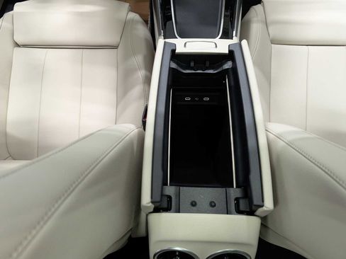 New 2026 Mercedes-Benz GLA 250 4MATIC image 19