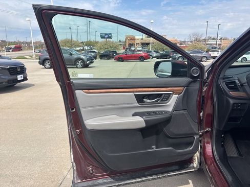 Used 2019 Honda CR-V EX-L image 9