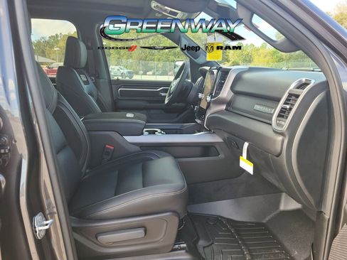 New 2026 RAM 1500 Big Horn AWD/4WD image 11