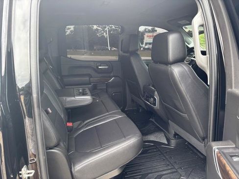 Used 2021 GMC Sierra 1500 SLT w/ SLT Premium Package AWD/4WD image 16