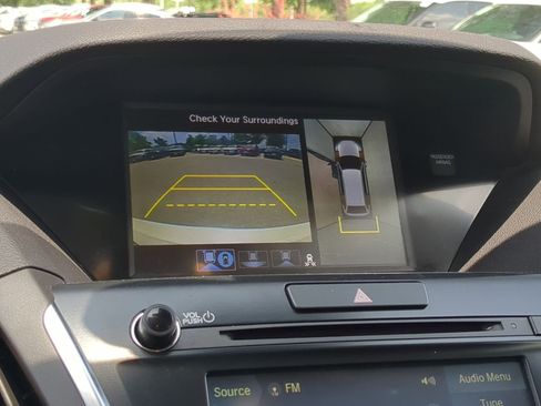 Used 2019 Acura MDX FWD w/ Advance Package image 16