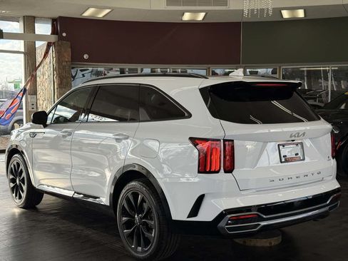Used 2022 Kia Sorento SX FWD image 9