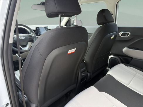 New 2026 Hyundai Venue SEL FWD image 15