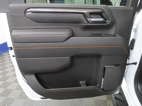 Used 2025 GMC Sierra 2500 AT4 w/ AT4 Premium Plus Package image 80