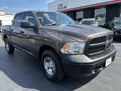 Used 2019 RAM 1500 Tradesman w/ Popular Equipment Group AWD/4WD image 3