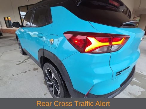 Used 2021 Chevrolet TrailBlazer RS w/ Convenience Package AWD/4WD image 5
