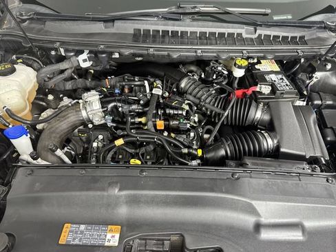 Used 2023 Ford Edge ST AWD/4WD image 26