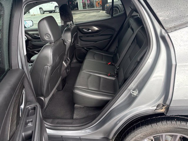 Used 2024 GMC Terrain SLT AWD/4WD image 10