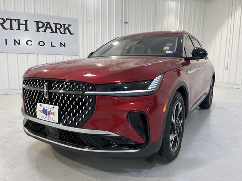 Used 2024 Lincoln Nautilus Premier w/ Equipment Group 102A image 23