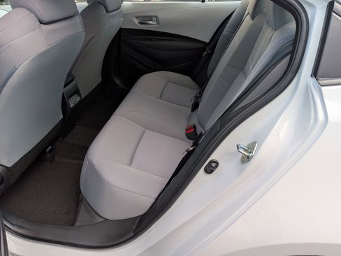 New 2026 Toyota Corolla SE image 18