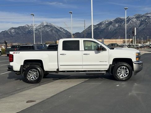 Used 2019 Chevrolet Silverado 3500 LTZ w/ Duramax Plus Package image 27