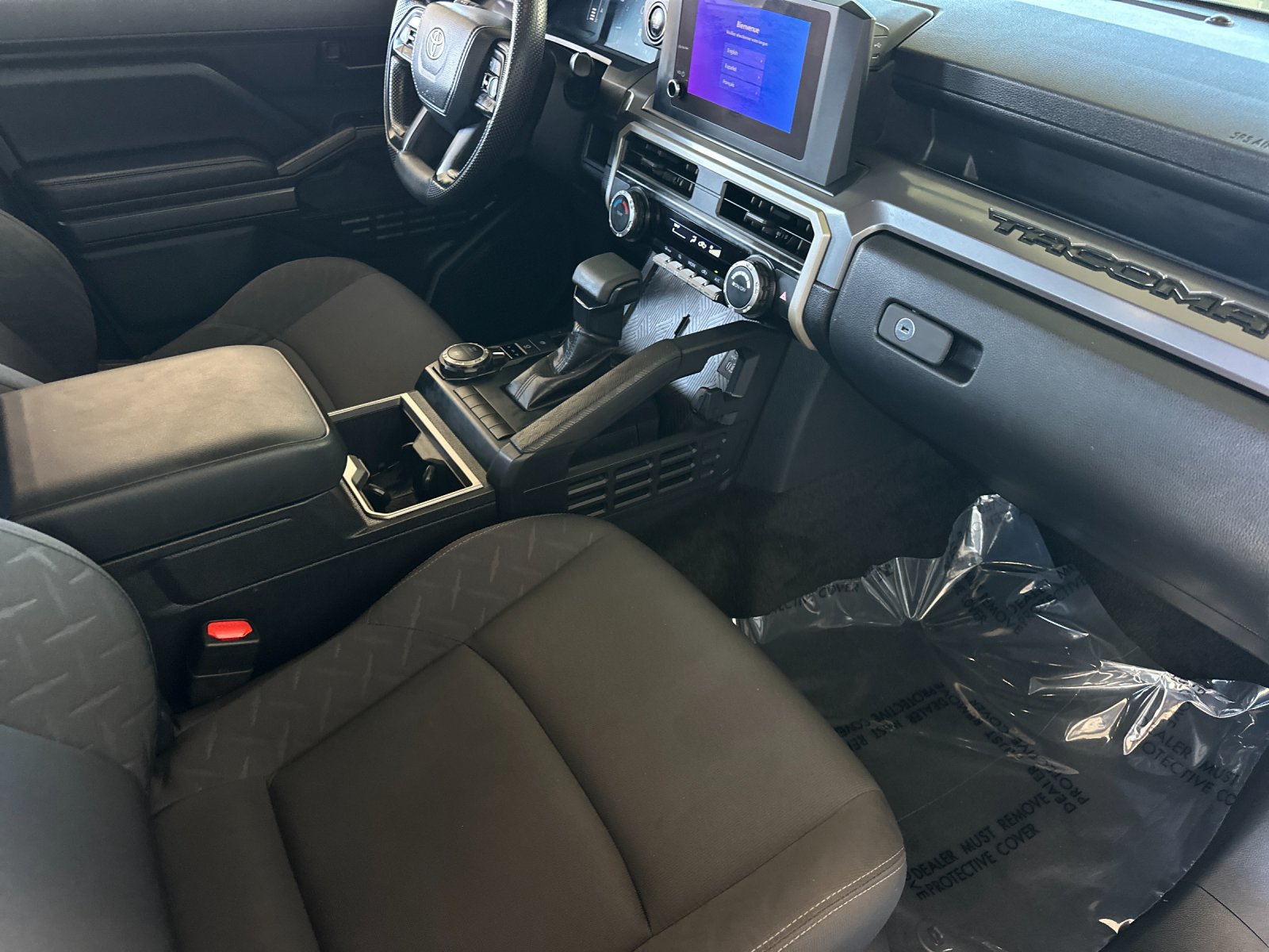 Used 2024 Toyota Tacoma SR5 AWD/4WD image 14