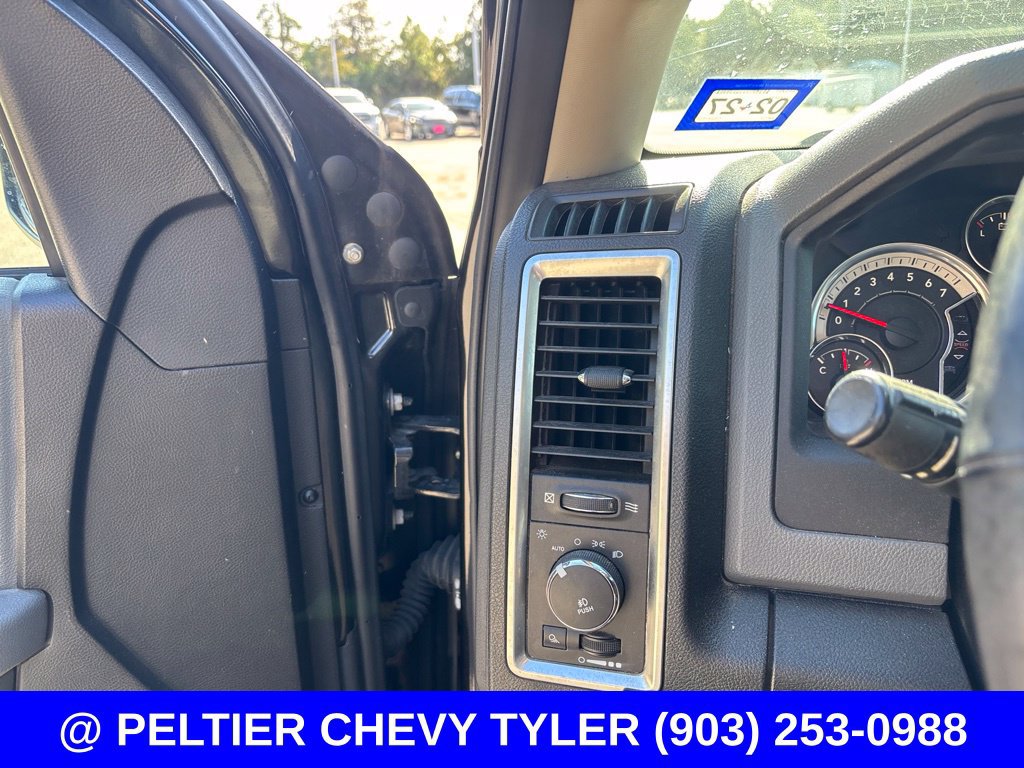 Used 2016 RAM 1500 Lone Star RWD image 14