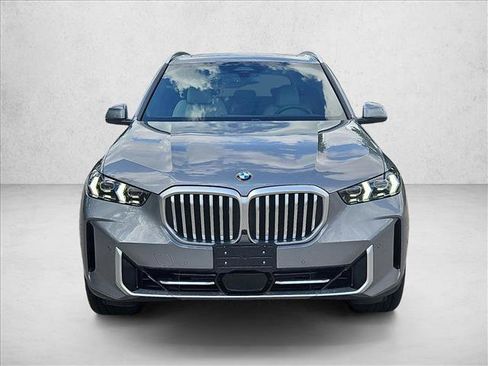 Used 2026 BMW X5 sDrive40i image 2