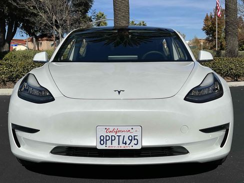 Used 2020 Tesla Model 3 Standard Range Plus image 52