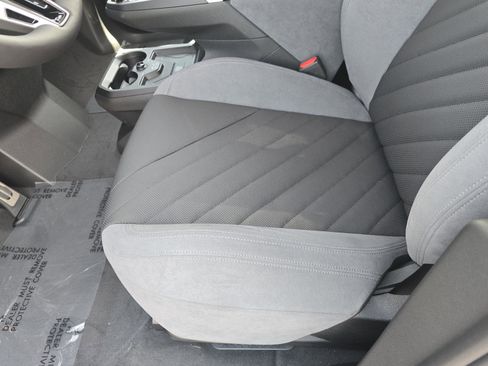 New 2026 BMW iX xDrive60 w/ M Sport Package image 43