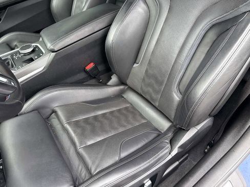 Used 2022 BMW M4 Coupe w/ Executive Package image 16