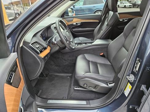 Certified 2024 Volvo XC90 B6 Plus w/ Protection Package Premier image 12