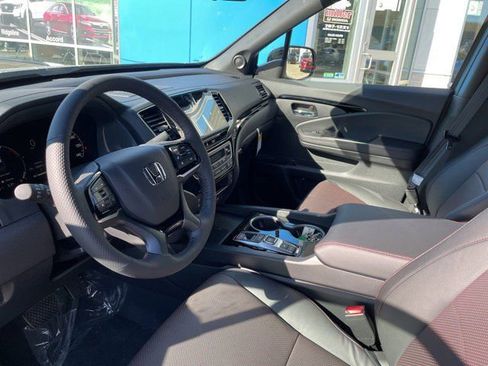 New 2026 Honda Ridgeline Black Edition image 6