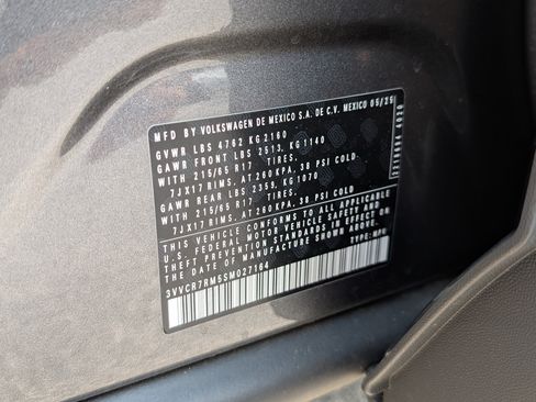 Used 2025 Volkswagen Tiguan S FWD image 36