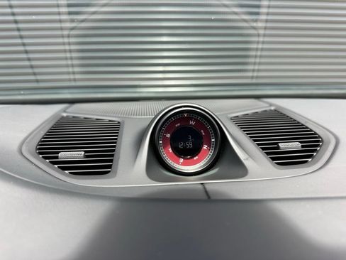Certified 2026 Porsche Cayenne S AWD/4WD image 31