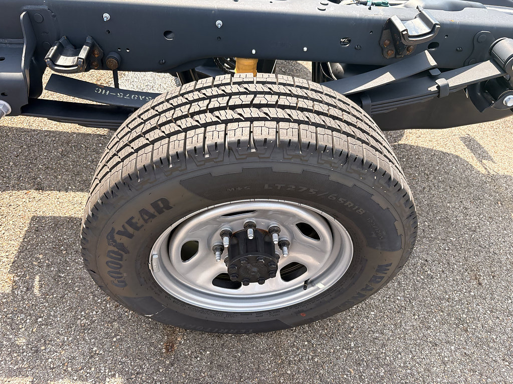 New 2027 Ford F350 2WD Regular Cab Super Duty image 10