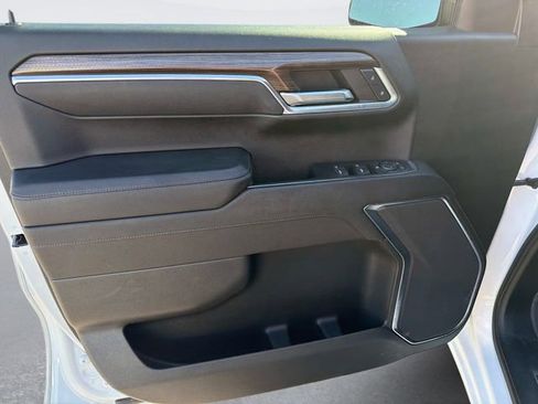 Used 2023 Chevrolet Silverado 1500 LT Trail Boss w/ Protection Package image 19