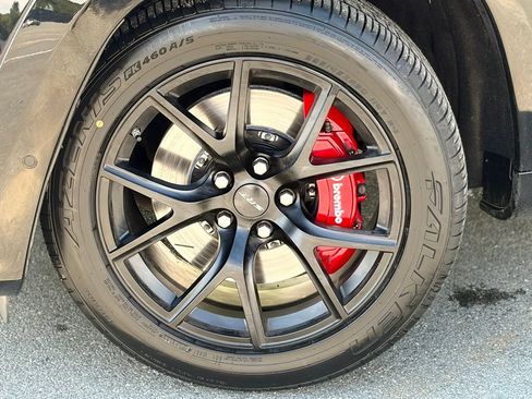 Used 2020 Jeep Grand Cherokee SRT AWD/4WD image 2
