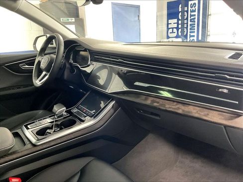 Used 2023 Audi Q8 Premium w/ Convenience Package AWD/4WD image 14