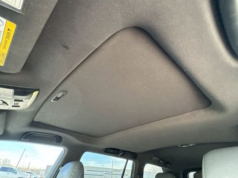 Used 2023 Lexus GX 460 Premium image 18