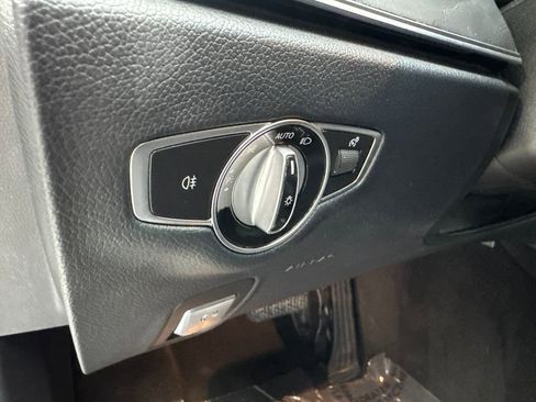 Used 2021 Mercedes-Benz E 350 Sedan w/ Premium Package image 52