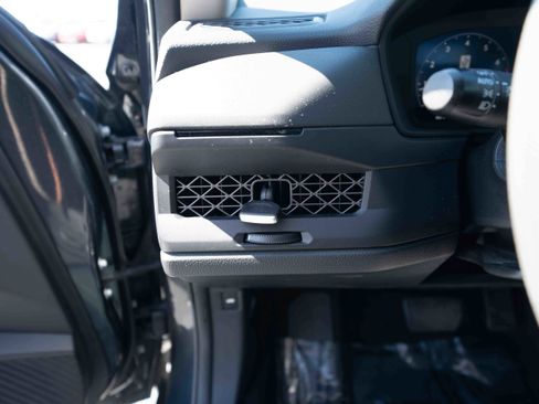 Certified 2023 Honda Accord EX image 11