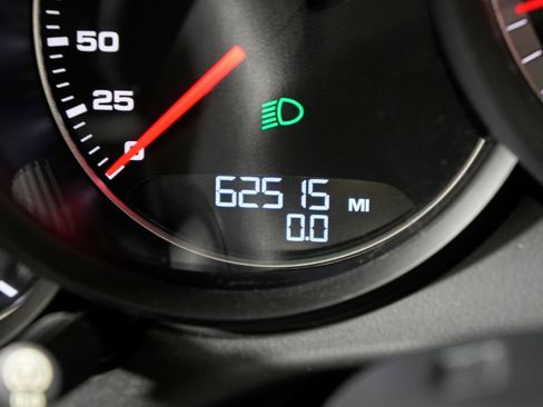 Certified 2016 Porsche 911 Turbo S image 29