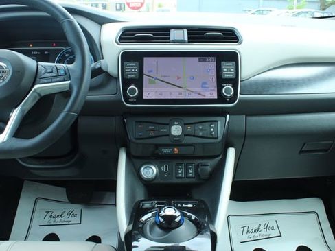 Used 2019 Nissan Leaf SL Plus FWD image 17