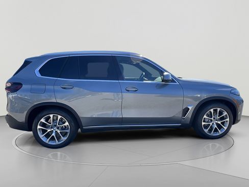 New 2026 BMW X5 xDrive50e w/ Premium Package AWD/4WD image 6
