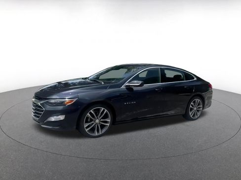 Used 2023 Chevrolet Malibu LT w/ Driver Confidence Package image 6