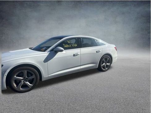 Used 2024 Audi A6 Premium Plus image 14