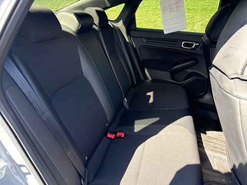 Used 2022 Honda Civic Sport image 14