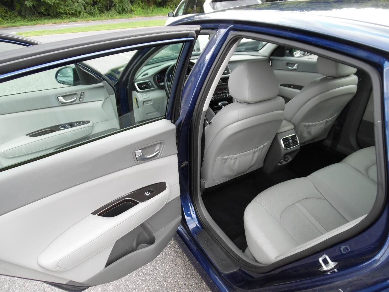 Used 2016 Kia Optima EX FWD image 17