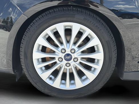 Used 2018 Ford C-MAX SE FWD image 30